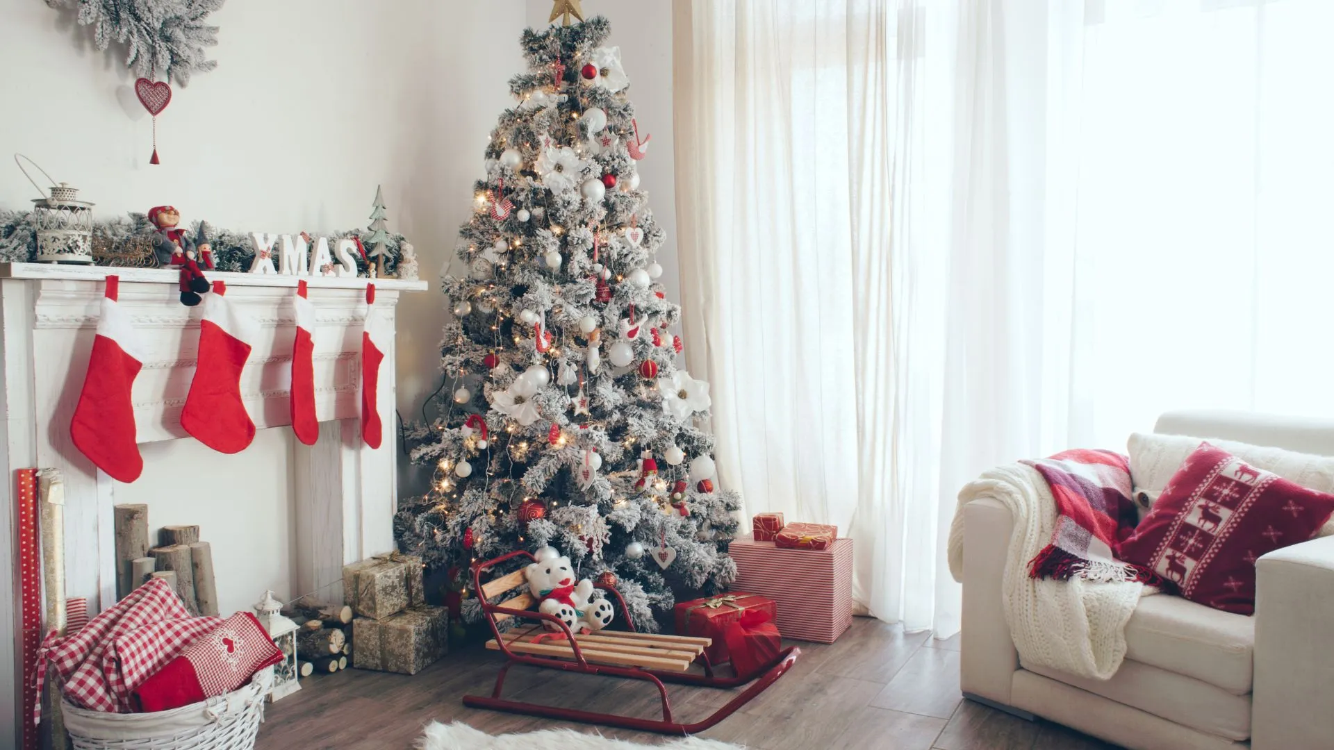 Navigating The Holidays: 10 Tips For Hibernating From Divorce this Christmas